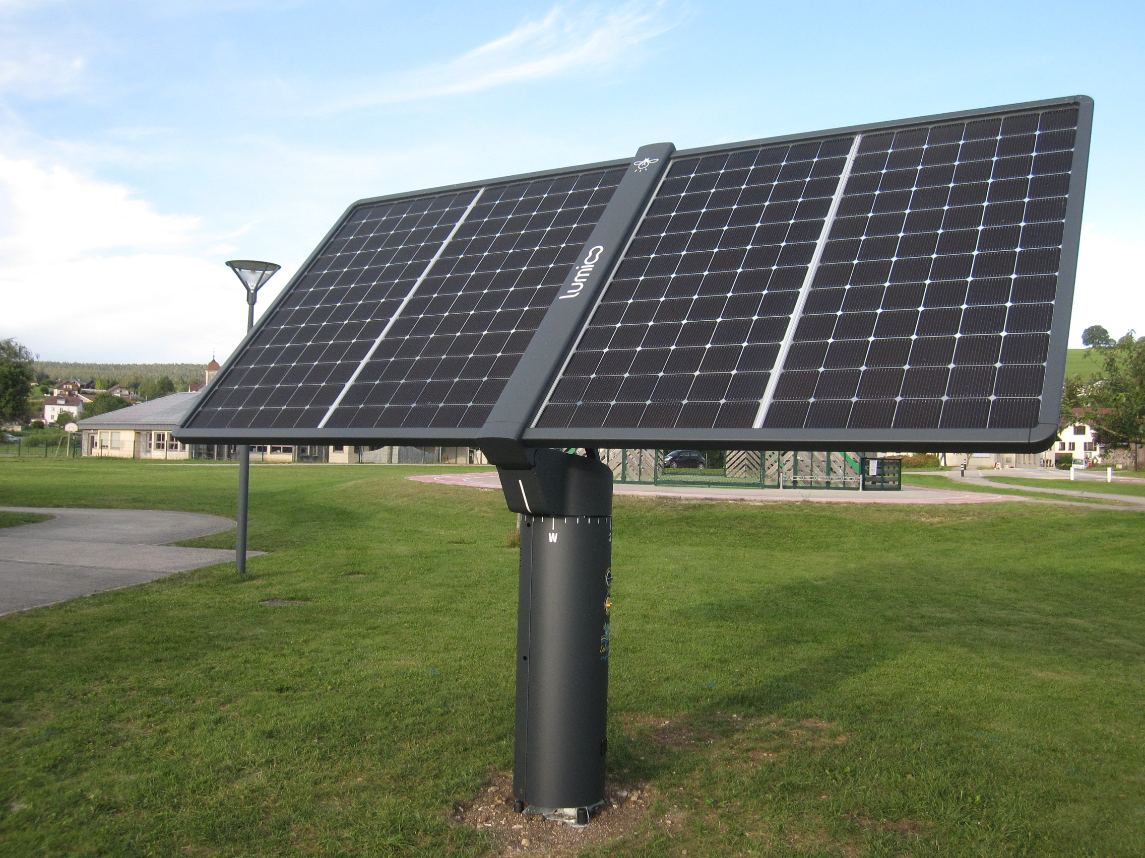 Photovoltaïque : le tracker produit 30% de l'électricité consommée